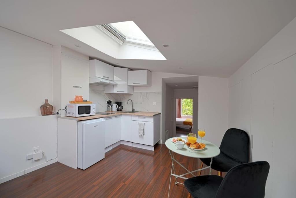 Sublime Appartement -Versailles Esterno foto
